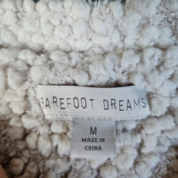 Beautiful Barefoot Dreams Womens Boucle Cardi Sweater in Almond Size Medium EUC - Picture 5 of 9